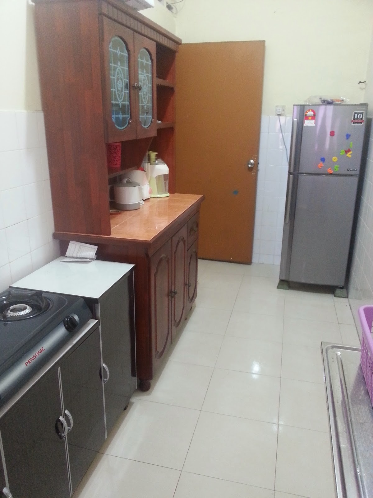 harga tapete dinding rumah di malaysia,eigentum,zimmer,fußboden,möbel,gebäude