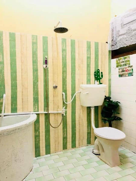 미스터 diy,화장실,초록,방,특성,타일