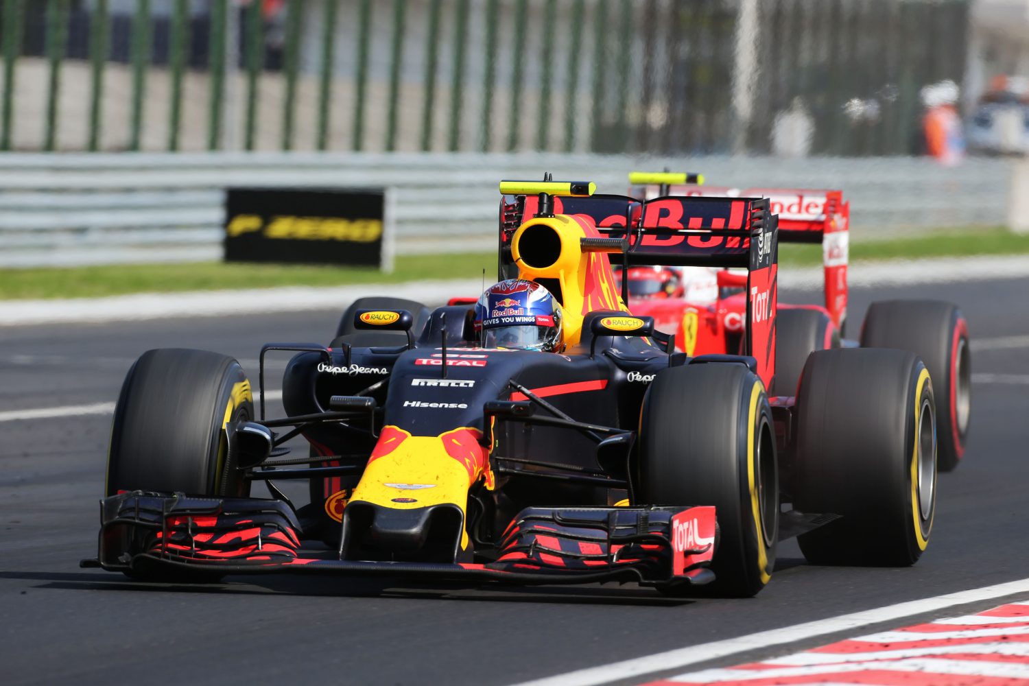 マックスフェルスタッペン壁紙 陸上車両 フォーミュラワン フォーミュラワンカー 車両 レースカー Wallpaperuse マックスフェルスタッペン壁紙 陸上車両 フォーミュラワン フォーミュラワンカー 車両 レースカー Wallpaperuse