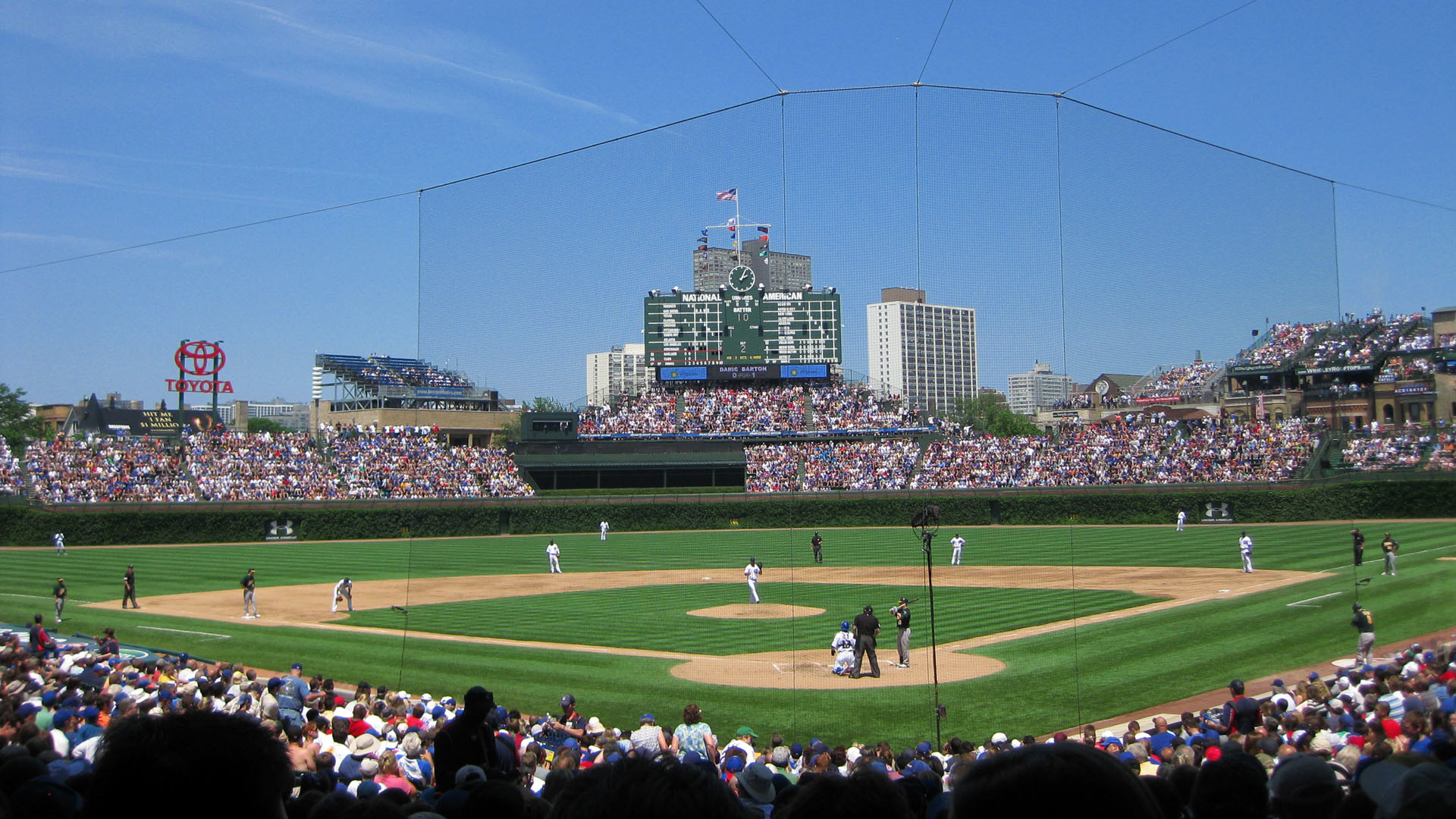 fondo de pantalla de chicago cubs gratis,estadio,campo de béisbol,parque de beisbol,multitud,tiempo de día