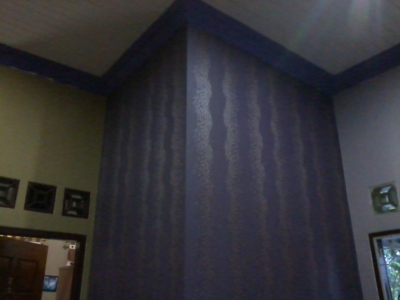 papier peint polos berwarna,plafond,mur,propriété,plâtre,chambre