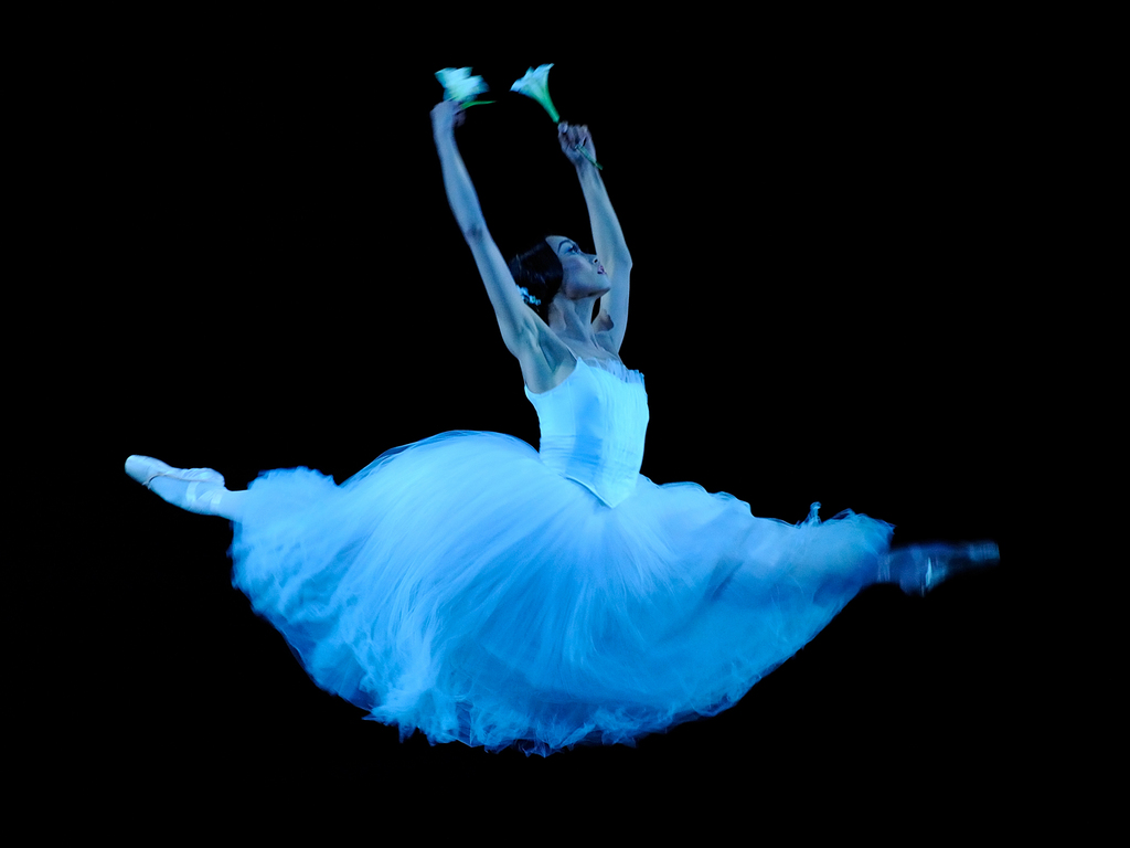 fbステータス壁紙,踊り子,青い,運動ダンスの動き,ダンス,バレエダンサー