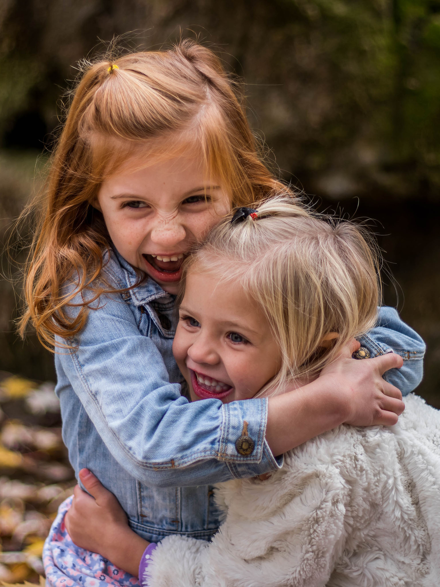 fonds d'écran d'amitié pour les filles,enfant,bambin,étreinte,interaction,sourire