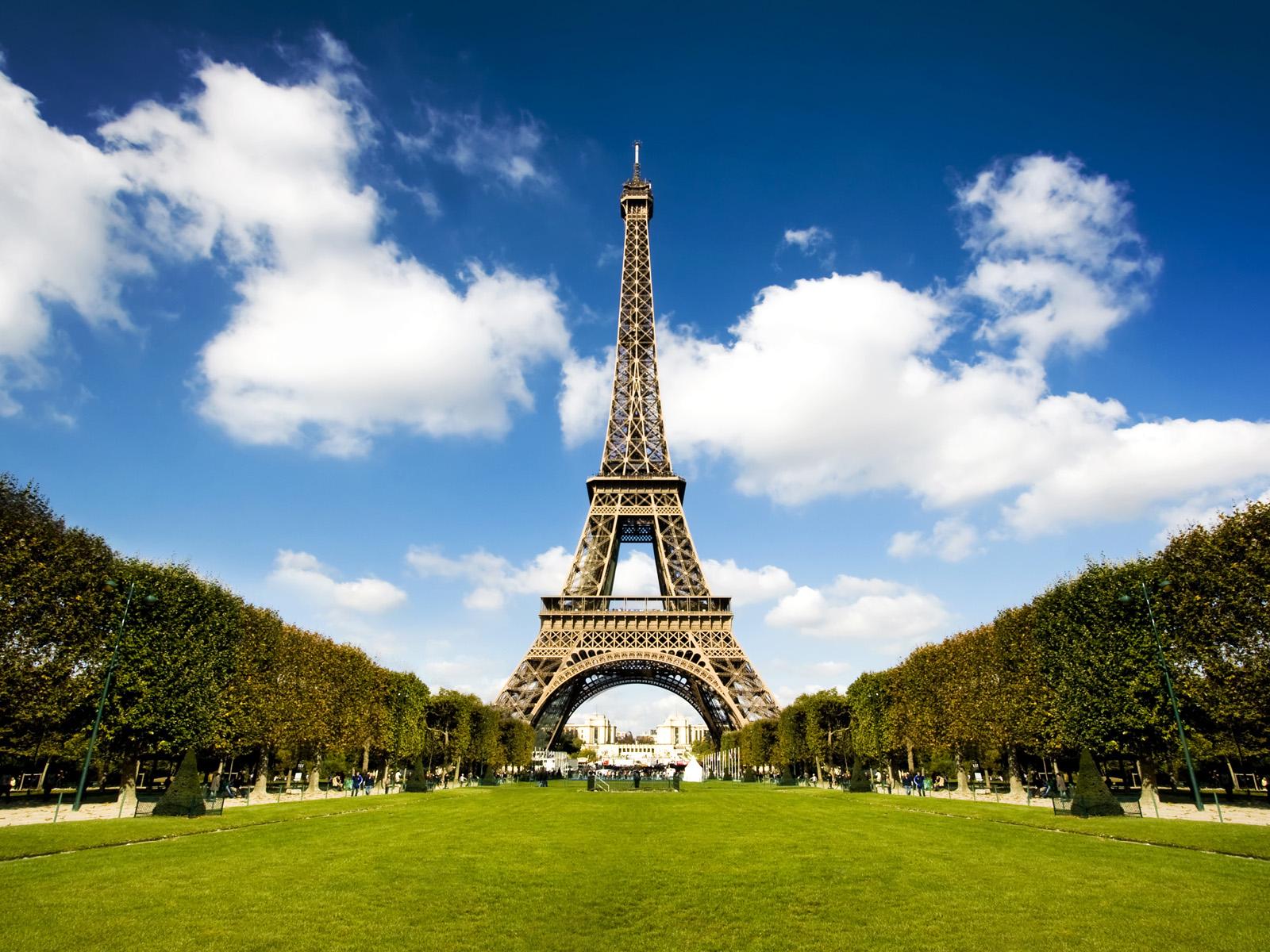 fond d'écran de la tour,la tour,ciel,architecture,monument,attraction touristique