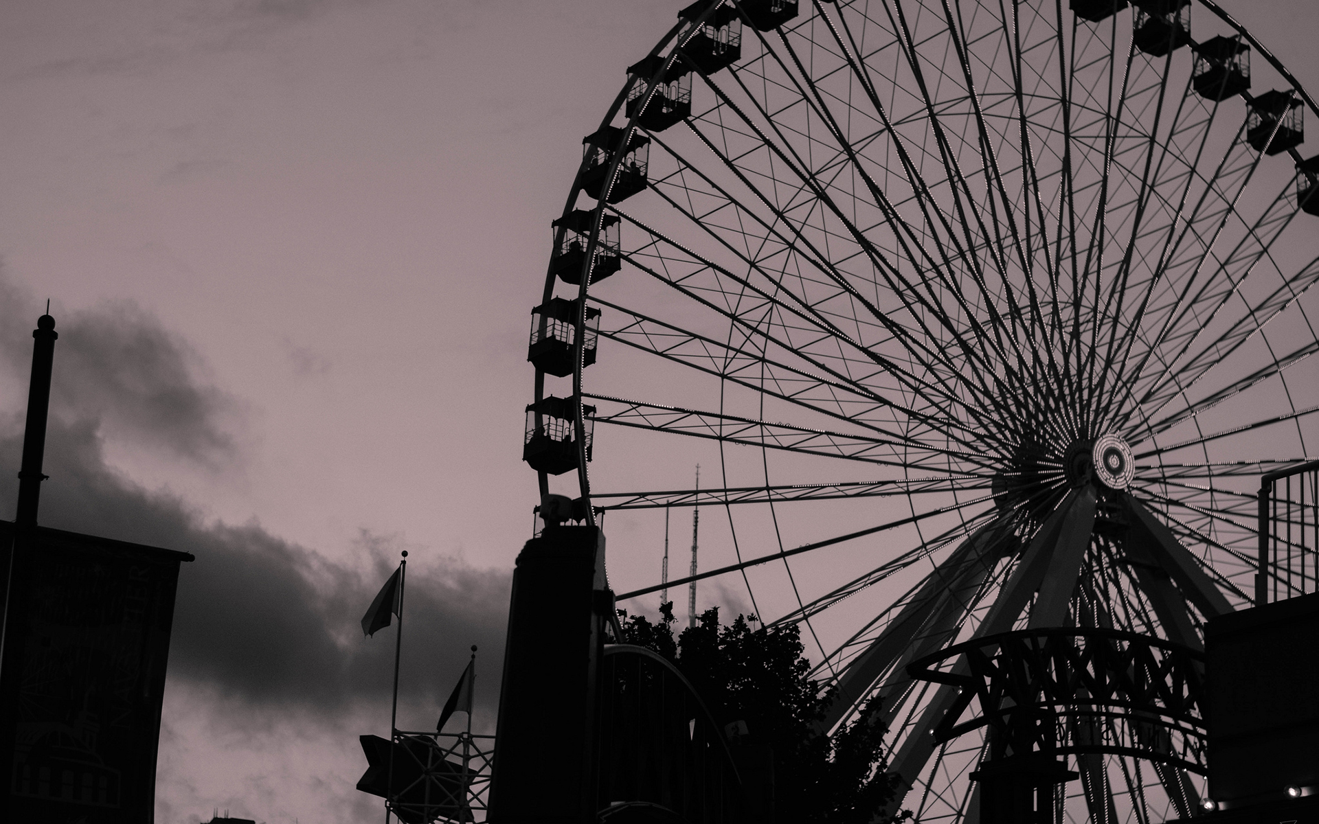 fondo de pantalla de noria,rueda de la fortuna,atracción turística,rueda,parque de atracciones,atracción de feria