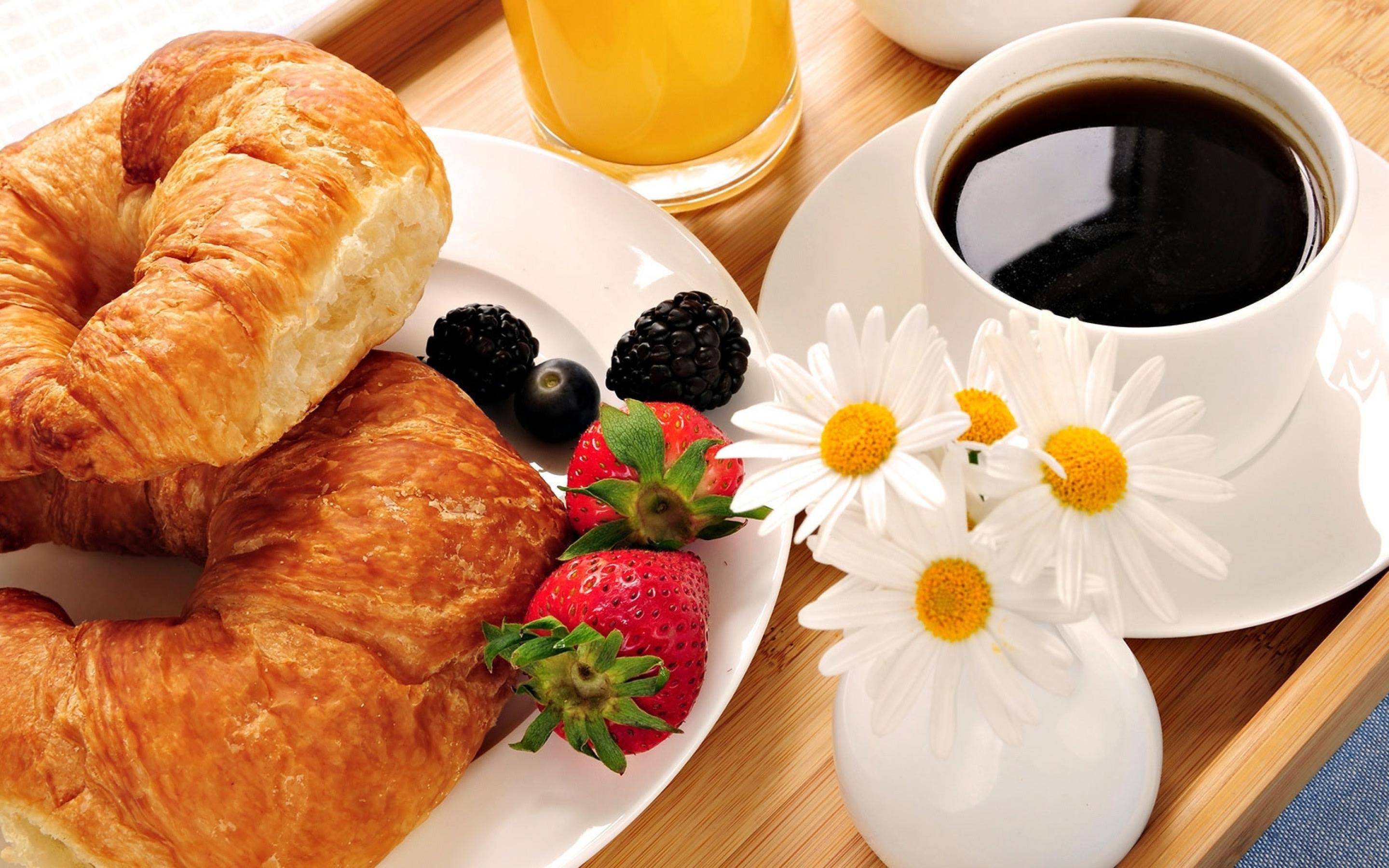 breakfast wallpaper,croissant,food,breakfast,dish,cuisine