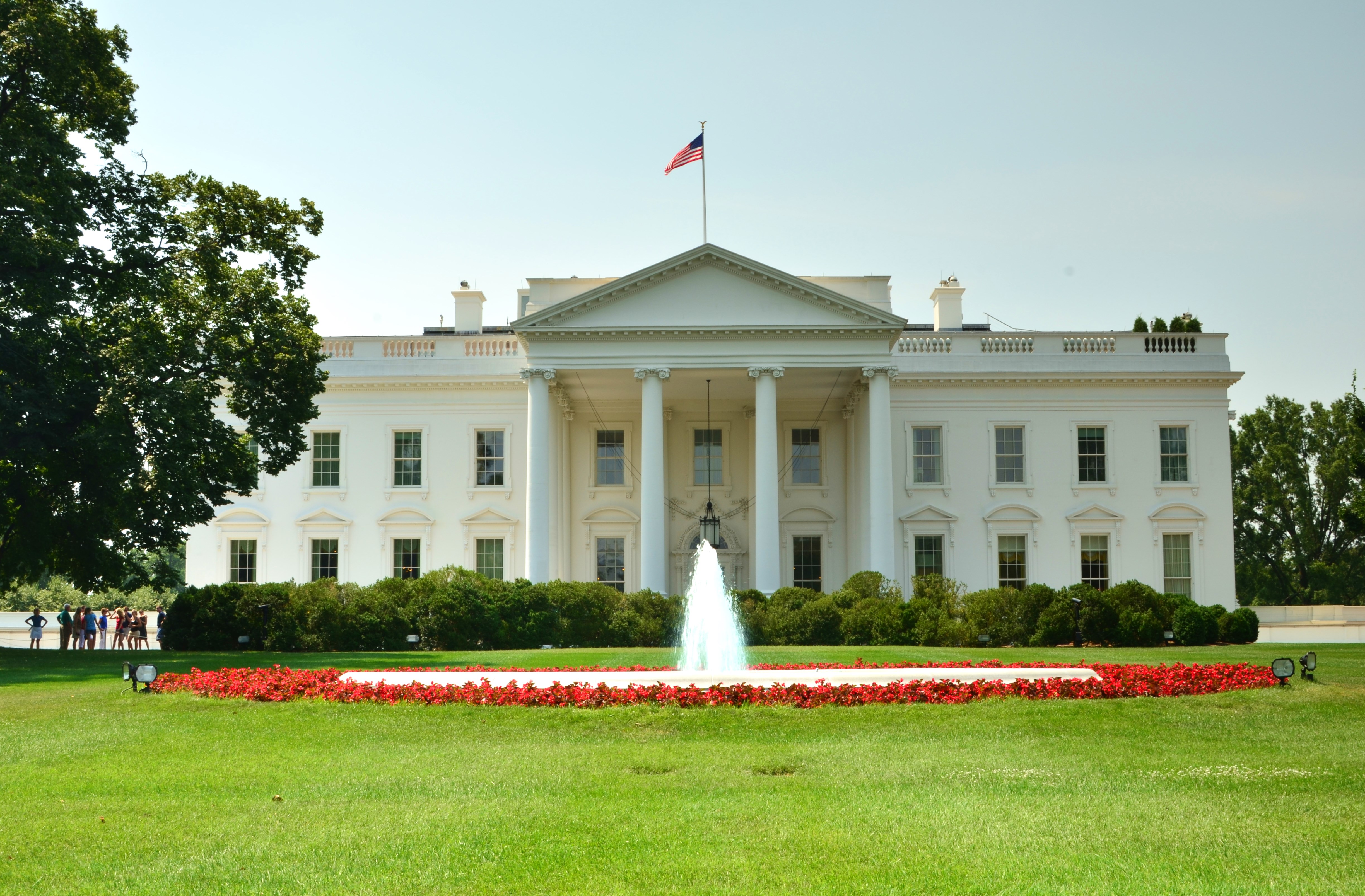 white house wallpaper,estate,building,official residence,landmark,property