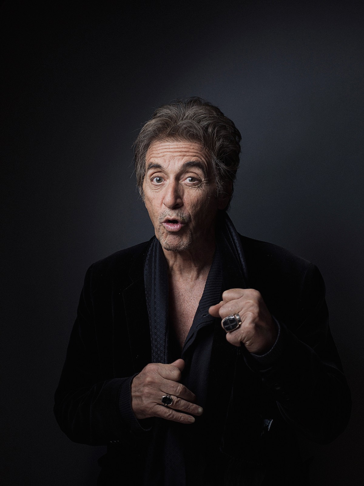 al pacino tapete,porträt,fotografie,geste,portraitfotografie,blitzlichtfotografie