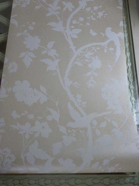 carta da parati orientale del giardino di laura ashley,tessile,beige,pavimento,modello,pavimentazione