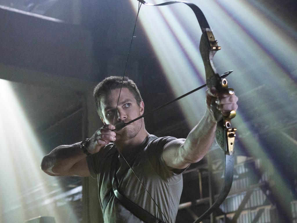 oliver queen wallpaper,bow and arrow,compound bow,archery,bow,arrow