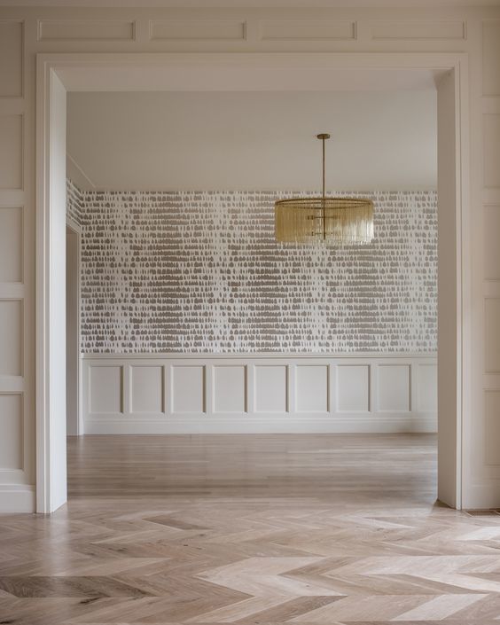 Schumacher Queen Of Spain Wallpaper Warm Silver WallpaperUse