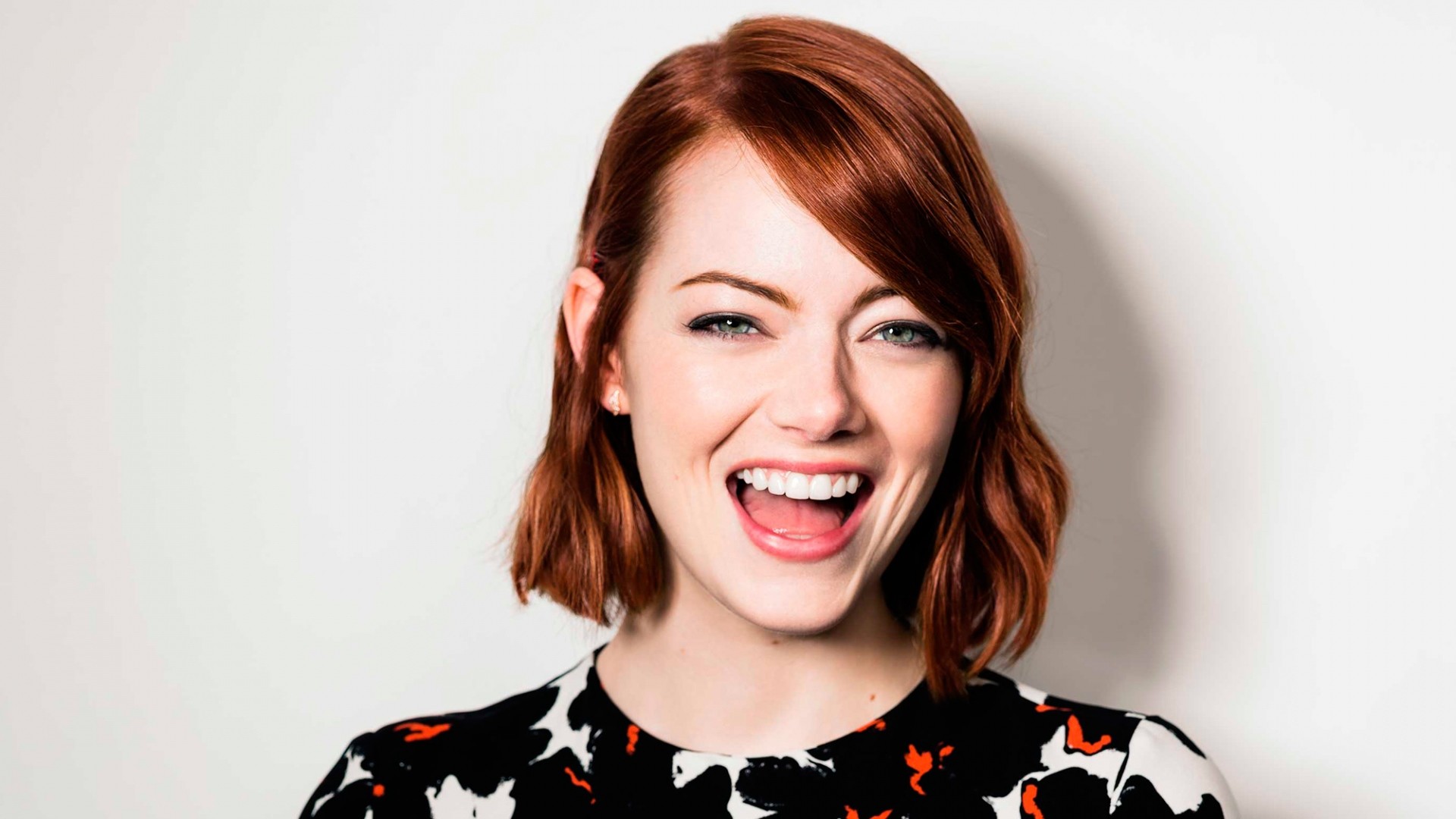 emma stone wallpaper,hair,face,lip,eyebrow,facial expression