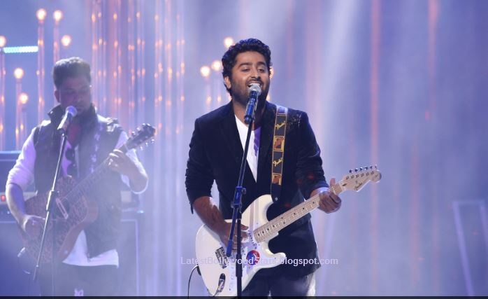 arijit singh hd wallpaper,performance,entertainment,music artist,song,musician