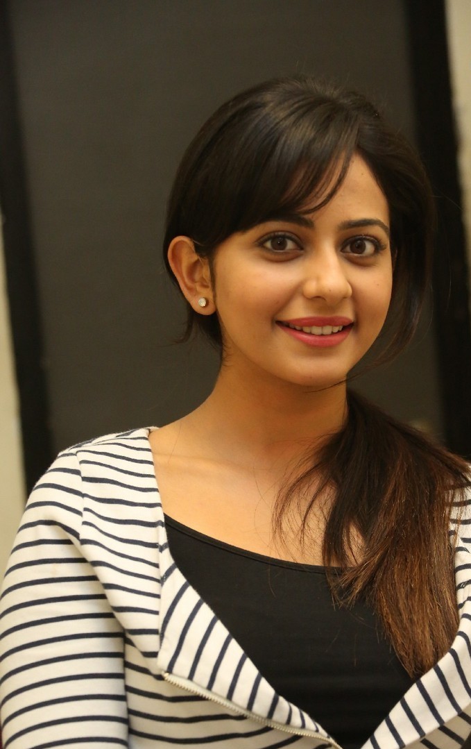 rakul preet singh sfondi hd,capelli,acconciatura,sopracciglio,capelli neri,fronte