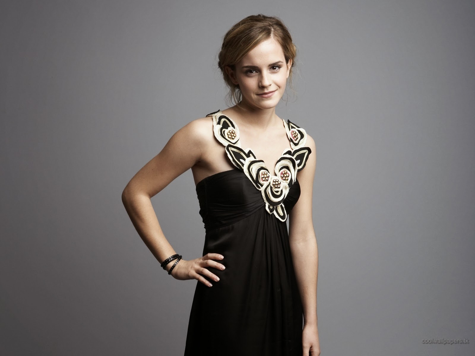 emma watson fondos de pantalla hd,modelo,ropa,vestir,hombro,vestido de coctail