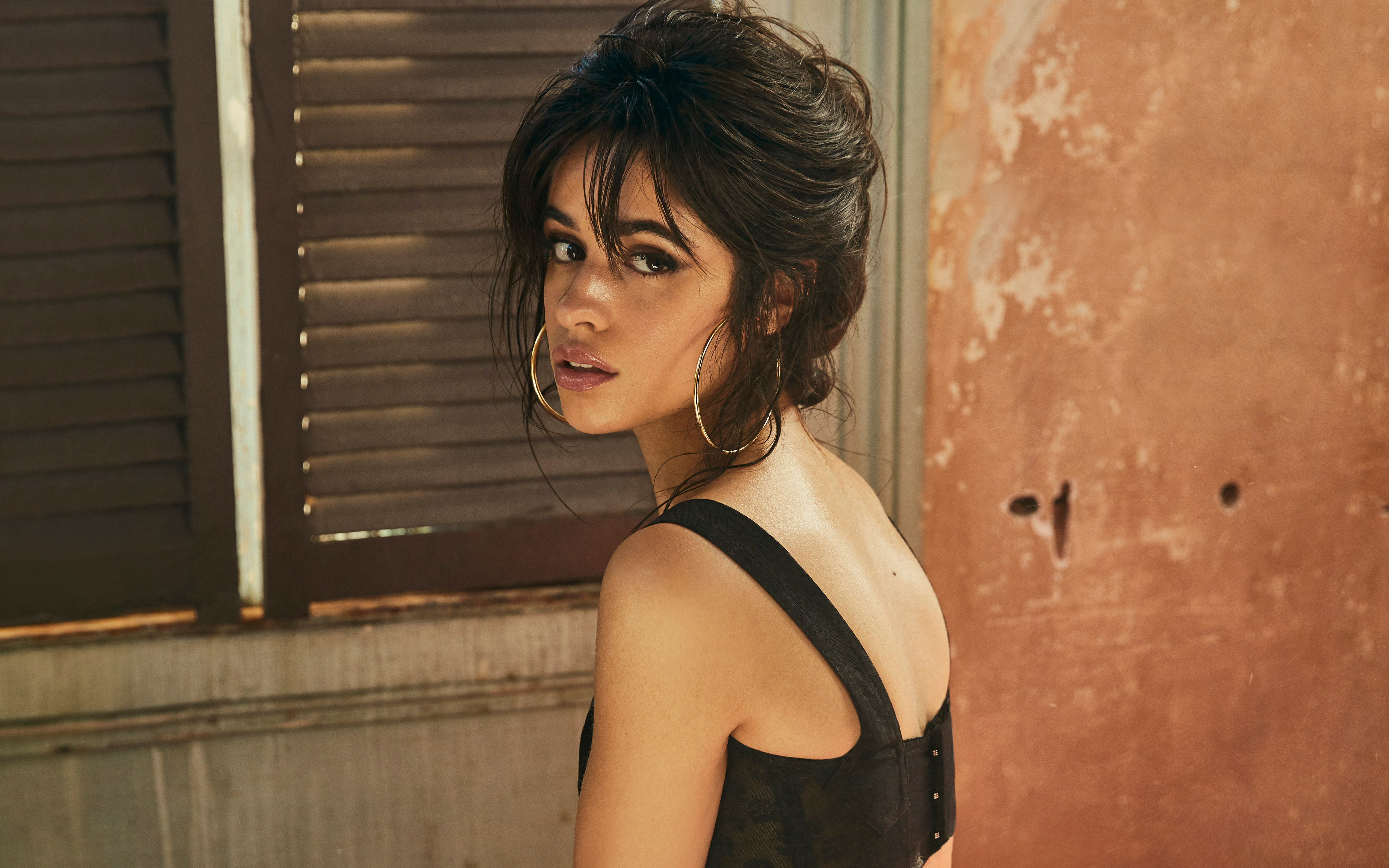 camila cabello fondo de pantalla,cabello,belleza,peinado,cabello negro,hombro