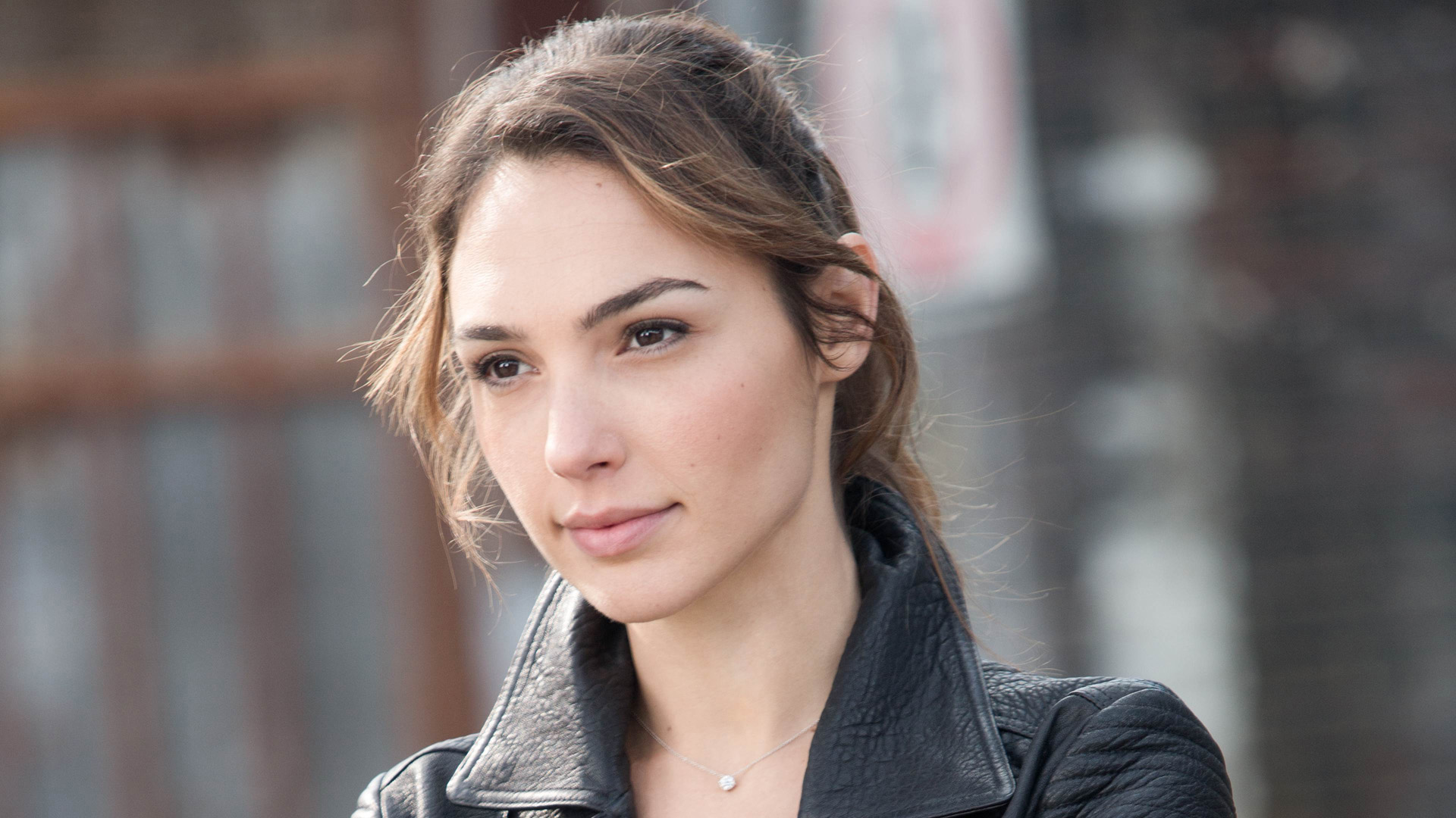 gal gadot wallpaper,hair,face,hairstyle,eyebrow,beauty