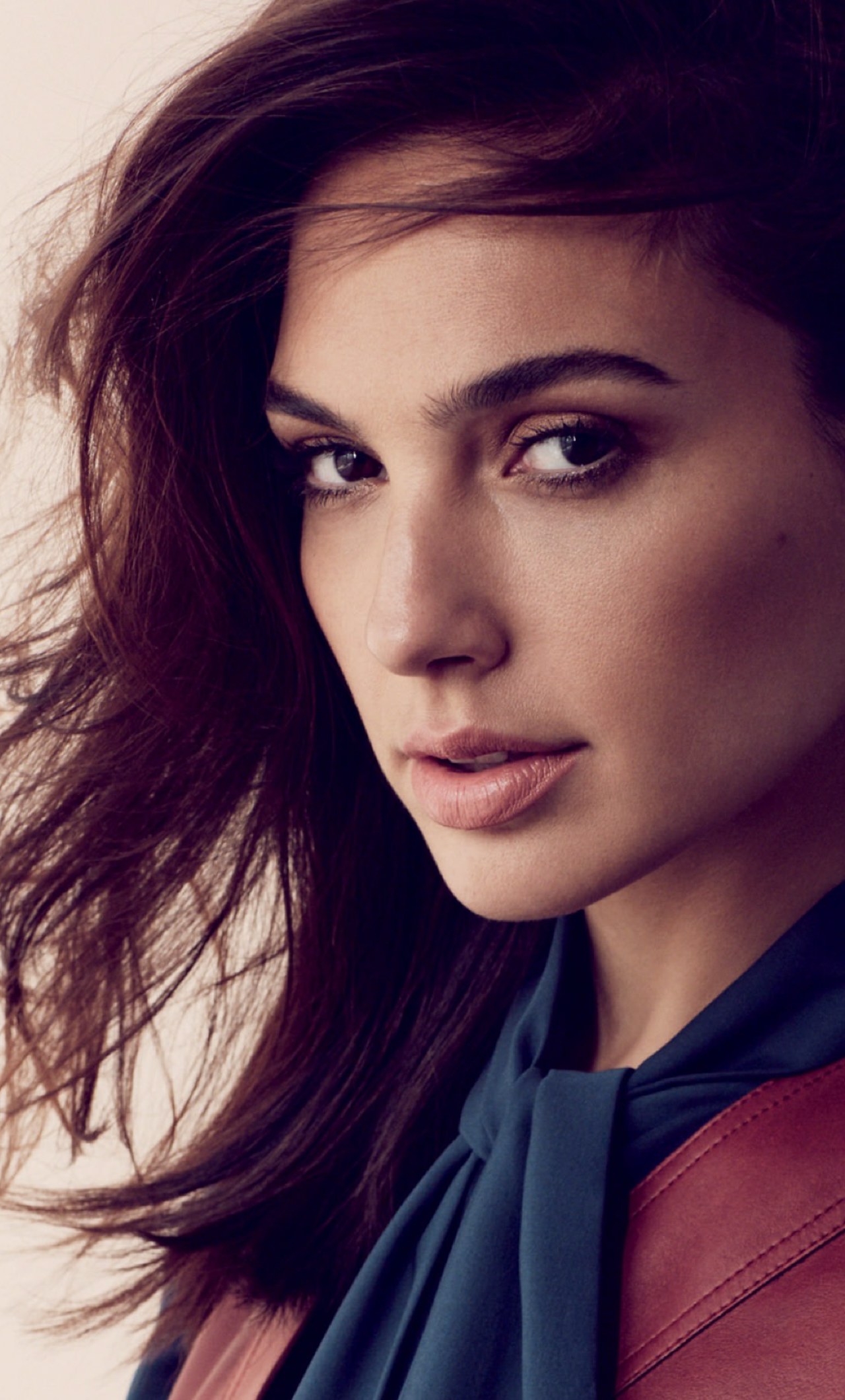 gal gadot wallpaper,hair,face,eyebrow,hairstyle,beauty