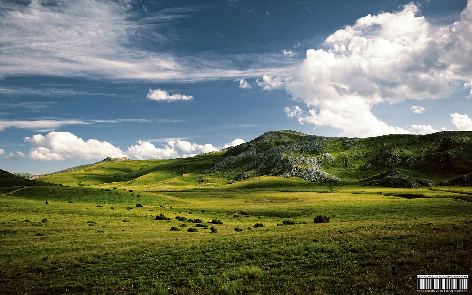 tapetenbeispiele,wiese,natürliche landschaft,natur,himmel,hügel