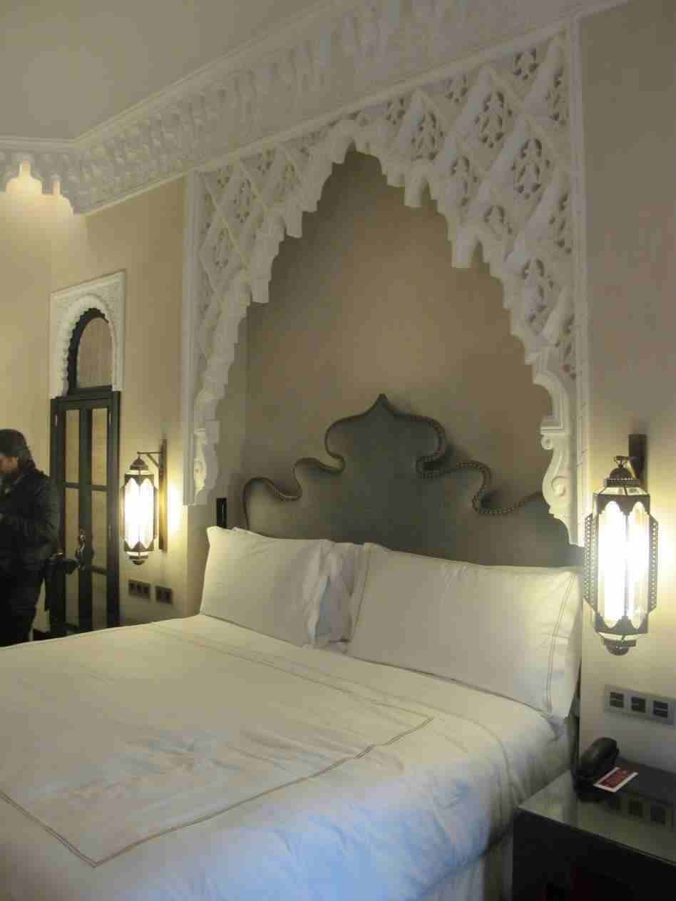 moroccan themed wallpaper,bedroom,bed,room,furniture,property
