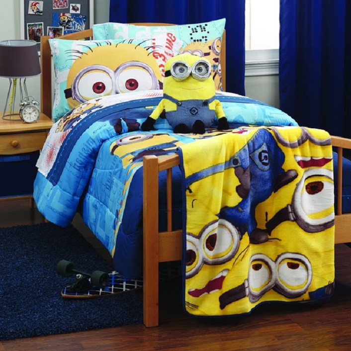papel pintado dormitorio minion,sábana,textil,amarillo,mueble,ropa de cama