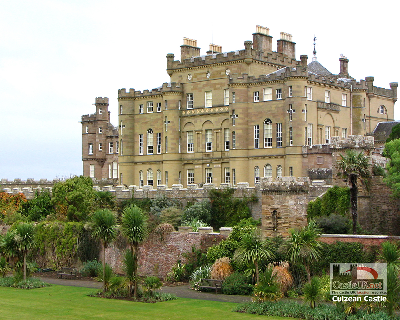 scottish themed wallpaper,estate,building,property,stately home,castle