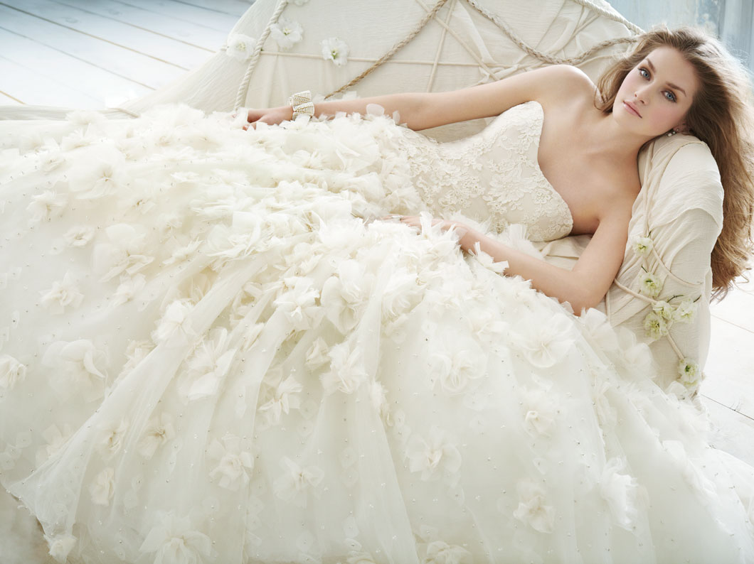 wedding dress wallpaper,wedding dress,dress,gown,clothing,bridal party dress