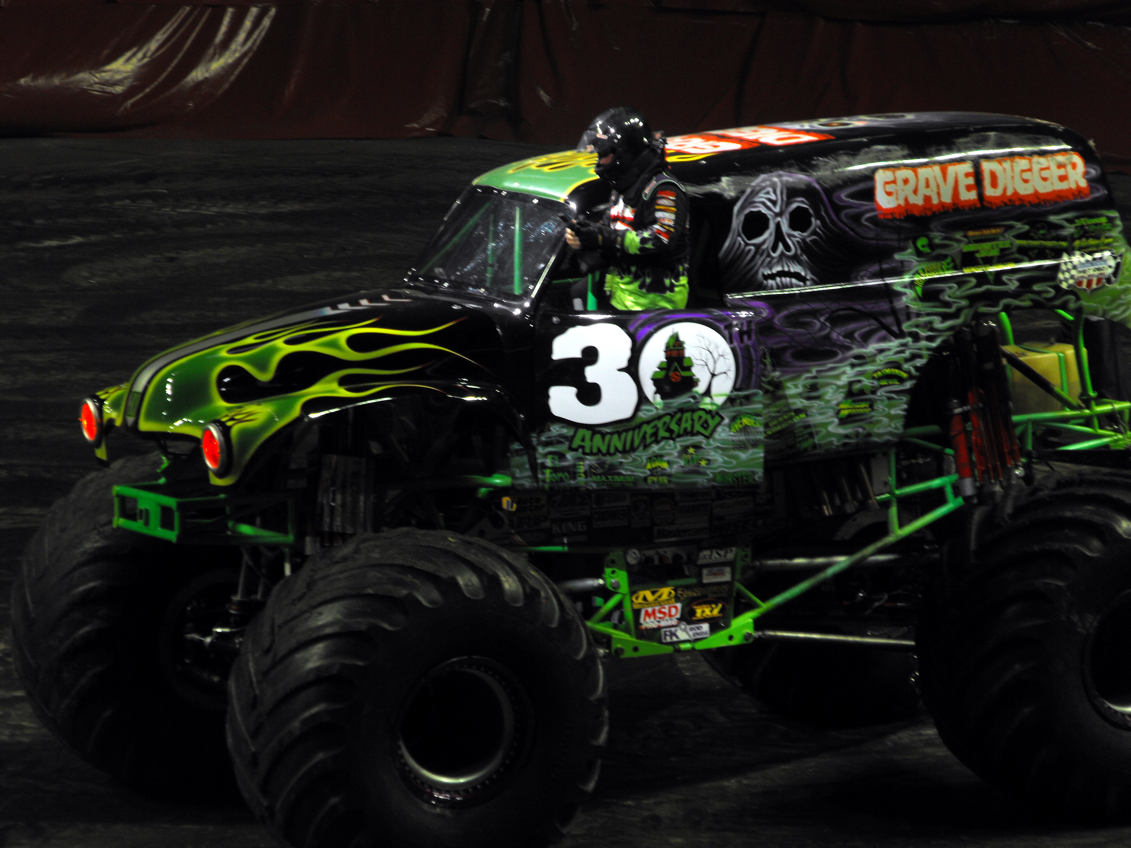 digger wallpaper,monster truck,vehicle,automotive tire,motorsport,tire