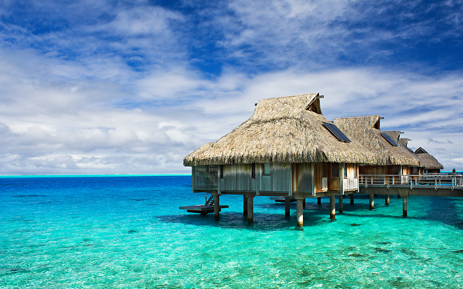 ビーチ小屋の壁紙,海,空,海洋,休暇,ラグーン