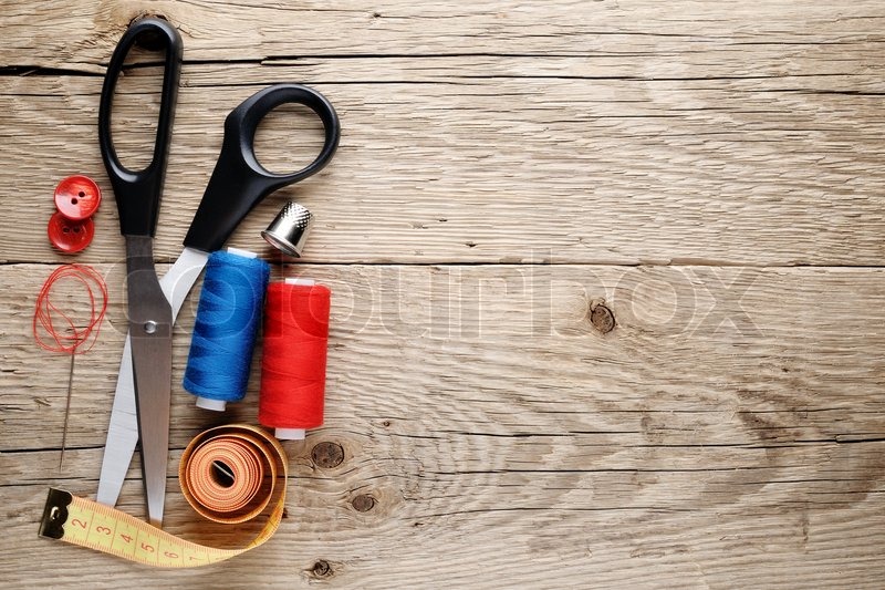 papel de coser,madera,llavero,cable,mancha de madera