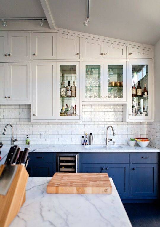 papier peint cuisine bleu,plan de travail,chambre,meubles,cuisine,design d'intérieur