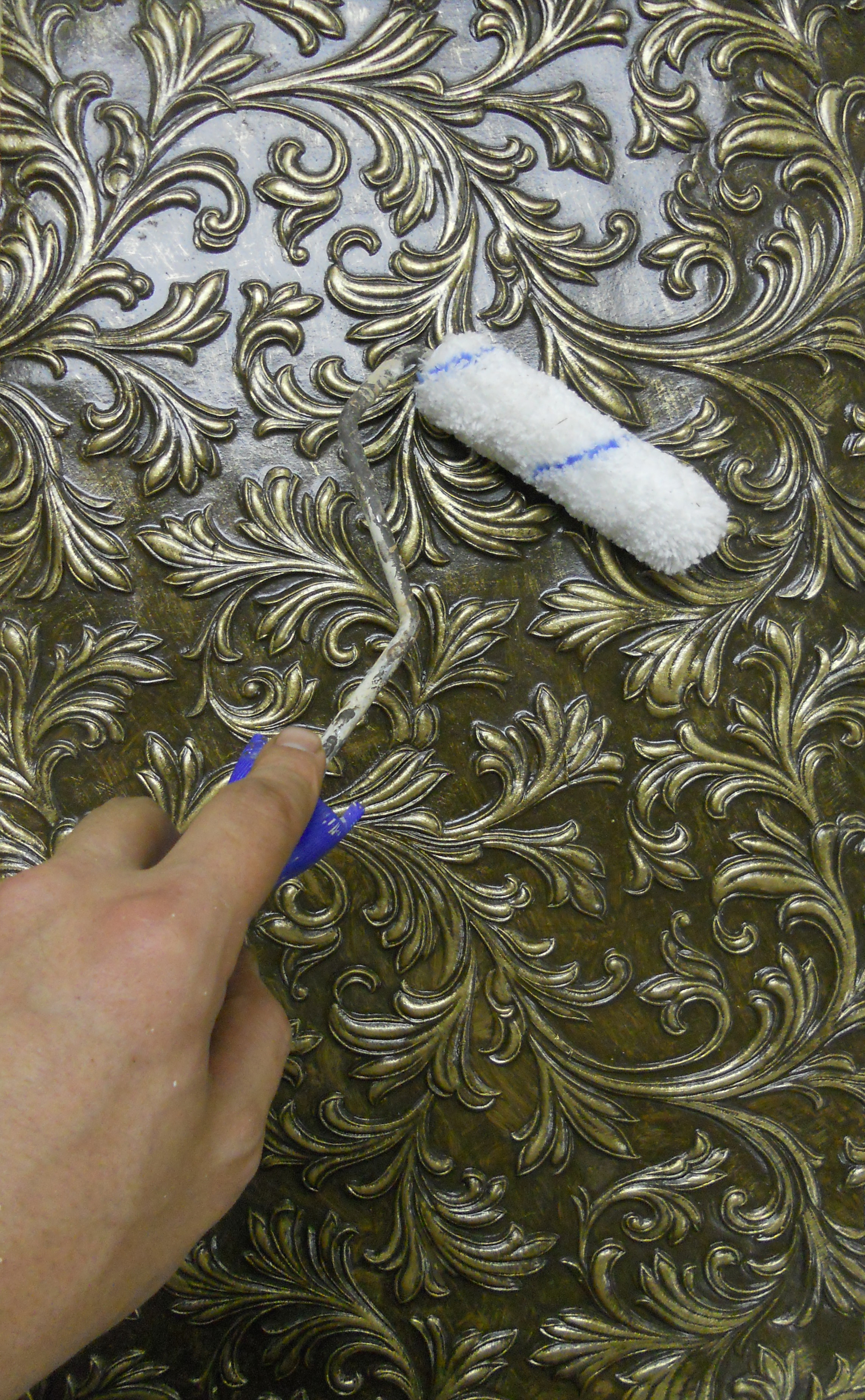 anaglypta paintable wallpaper,hand,finger,pattern,textile,design