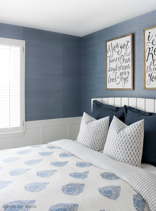 vinyl grasscloth wallpaper,bedroom,bed sheet,bedding,bed,room