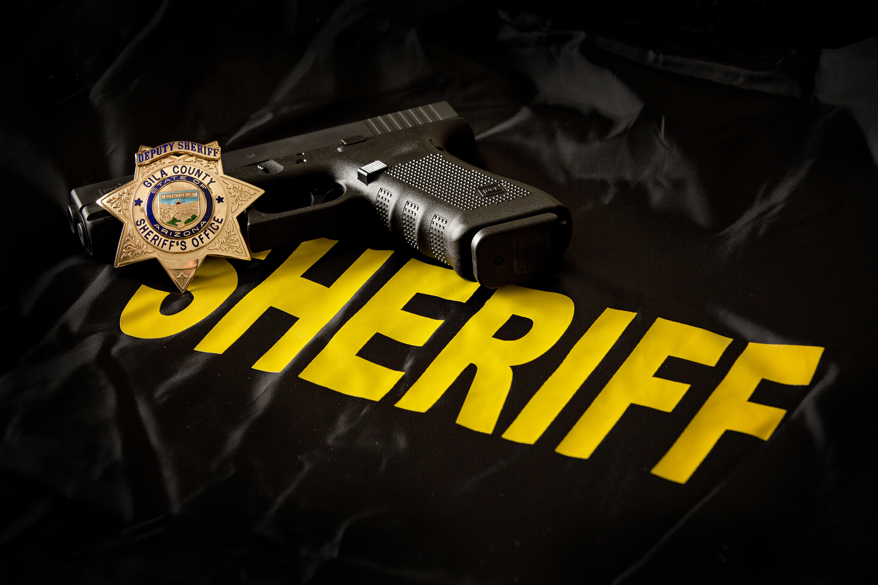 Gila County Sheriff S Office Badge And Gun - Sheriff Badge And Gun
