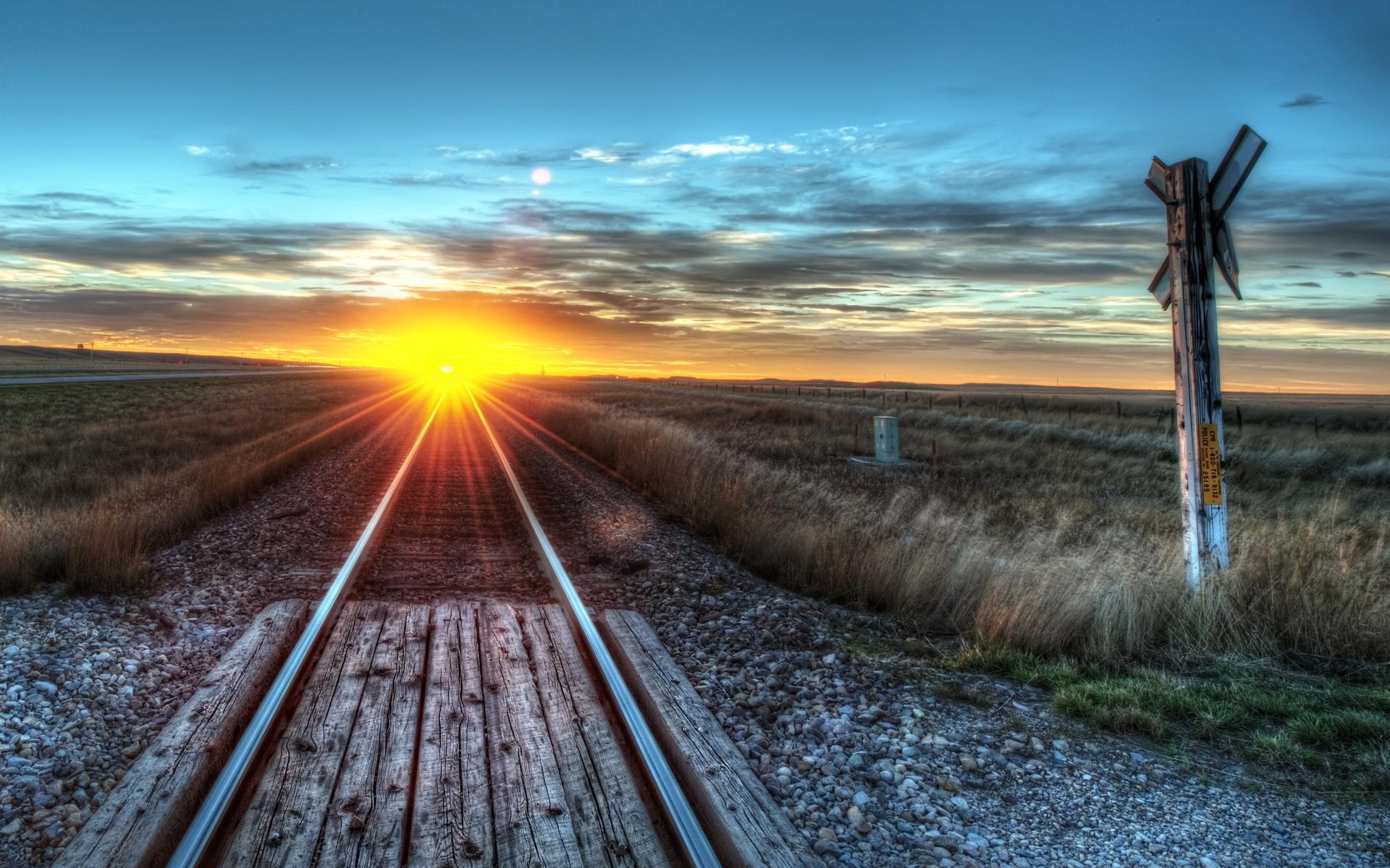 track wallpaper,sky,natural landscape,nature,track,horizon