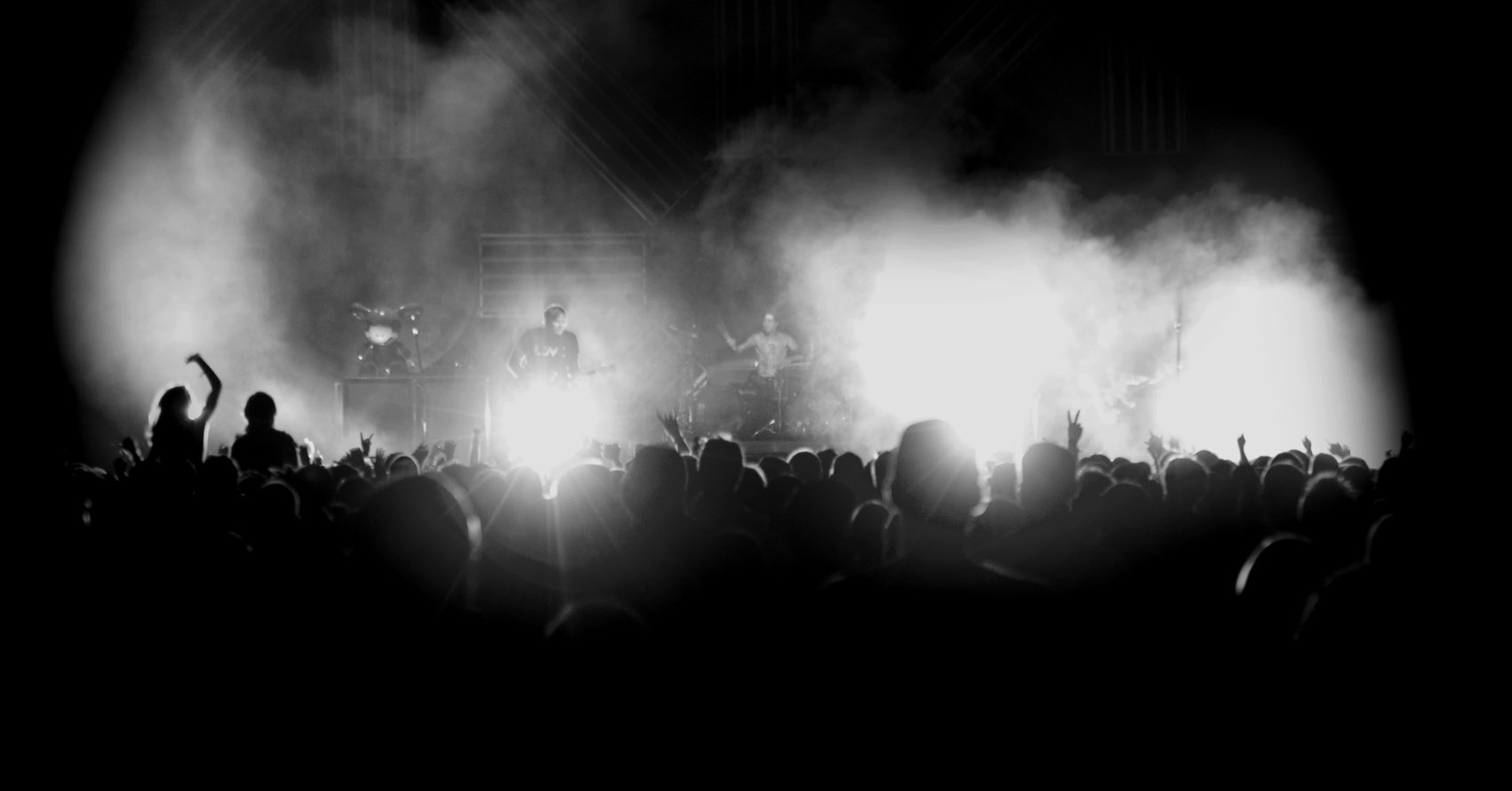 concert wallpaper,black,white,crowd,people,performance