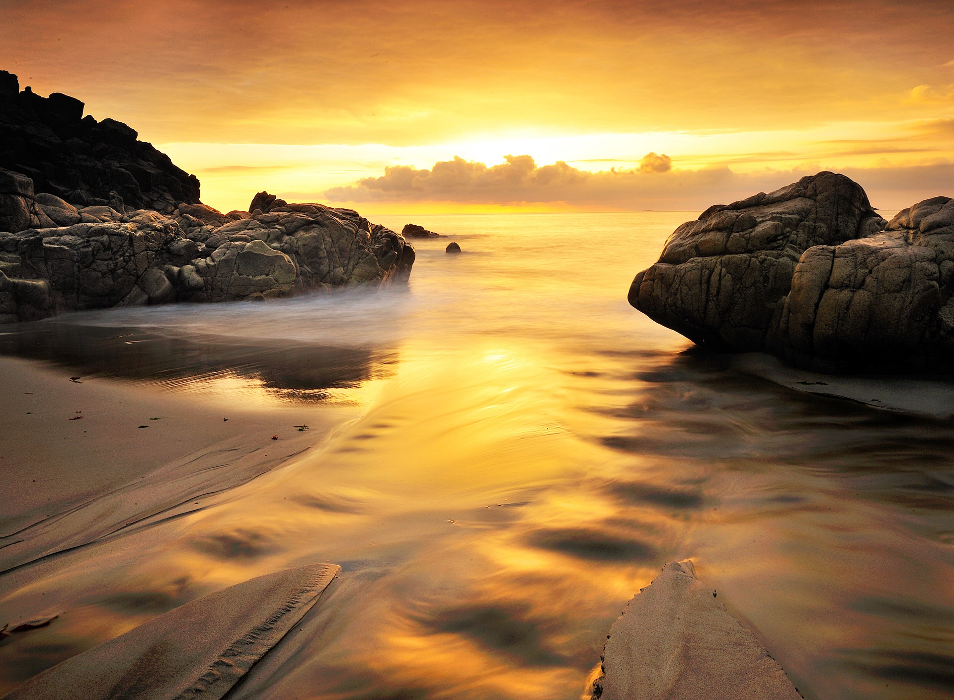 seashore wallpaper,sky,nature,body of water,natural landscape,sea