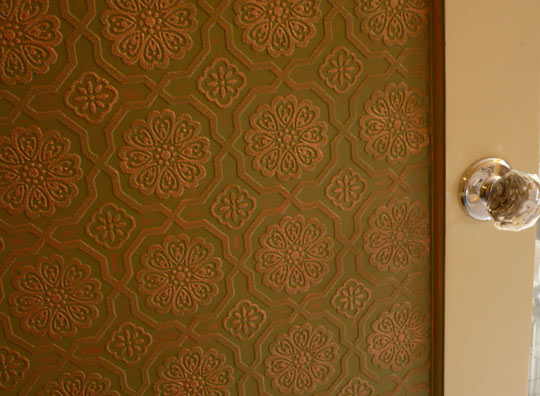 anaglypta wallpaper ideas,wall,wallpaper,brown,pattern,room