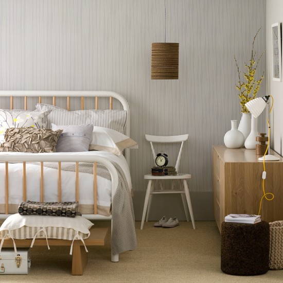 중립 침실 벽지,가구,생성물,방,침대,인테리어 디자인