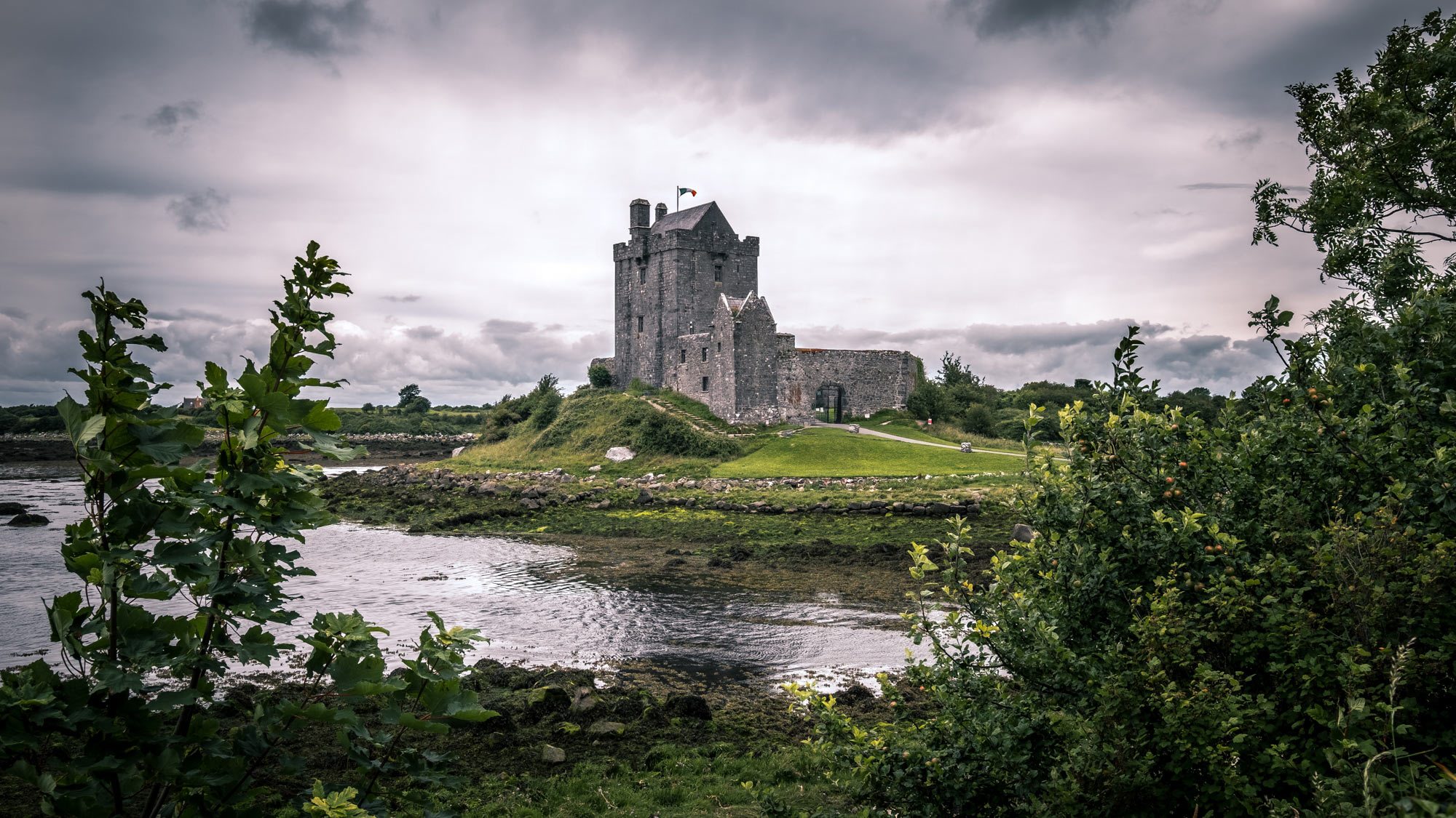 tapete irland b & q.,natur,natürliche landschaft,schloss,himmel,wasser