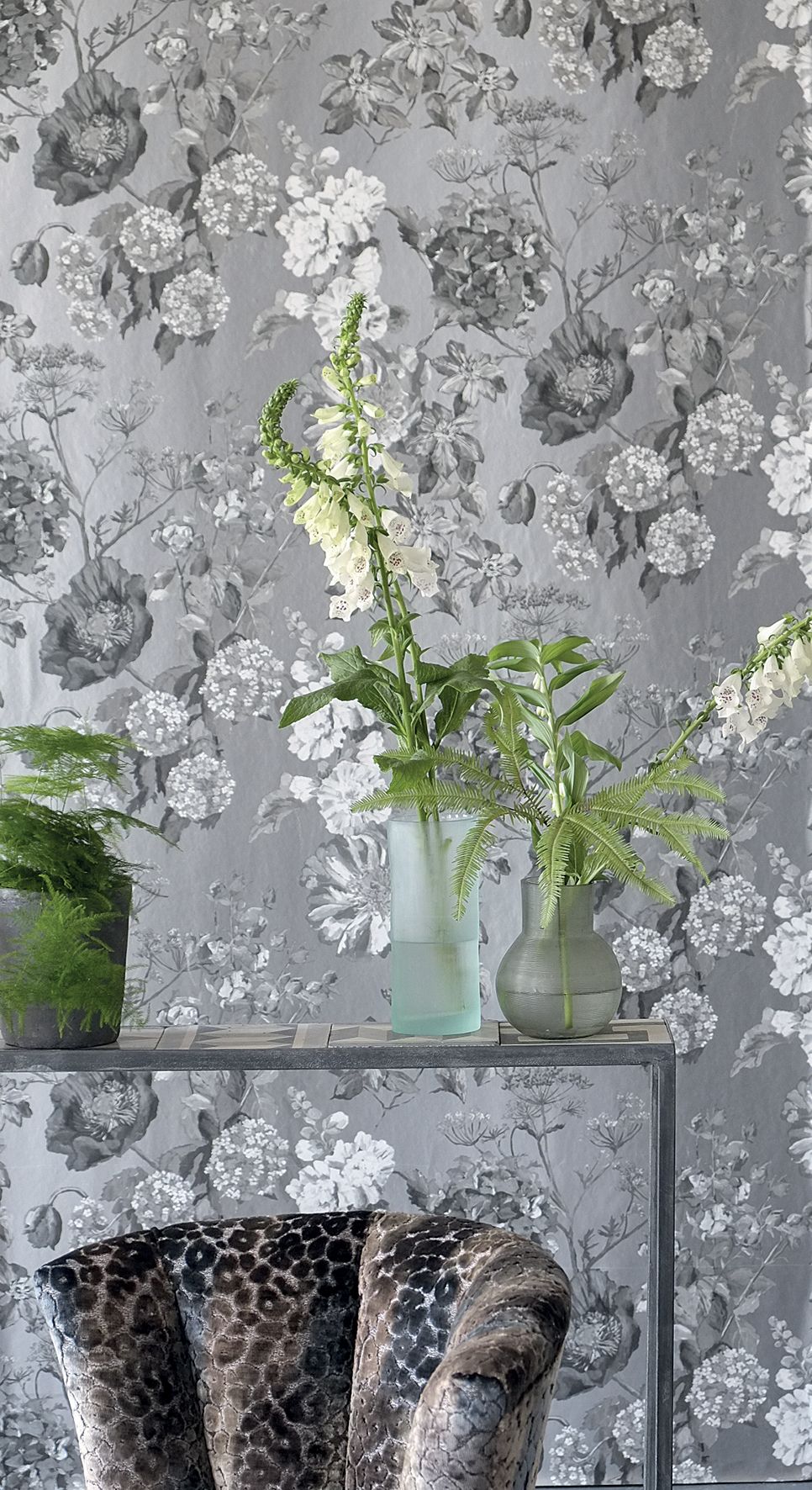 grey lounge wallpaper,flowerpot,wall,room,plant,wallpaper (716181