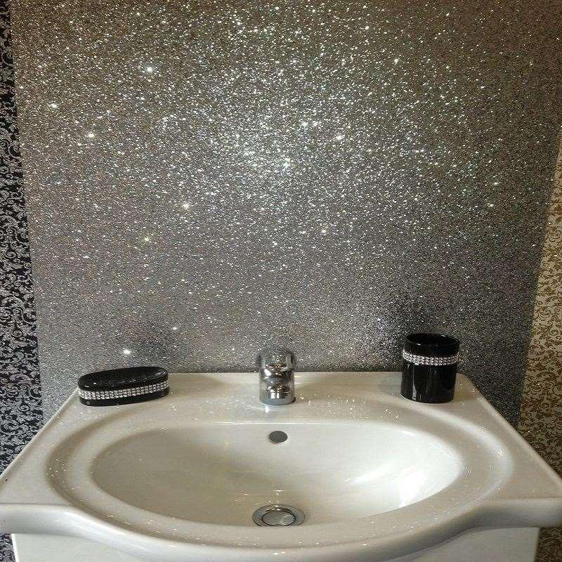 Black And Silver Bathroom Wallpaper Glitter Wallpaper In Bathroom