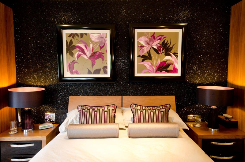 glitter wallpaper ideas,room,interior design,property,furniture,purple