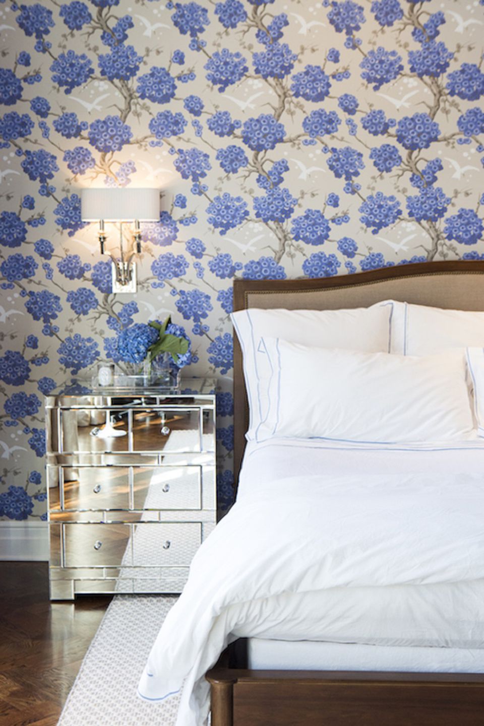 blue bedroom wallpaper,bedroom,room,wall,furniture,blue