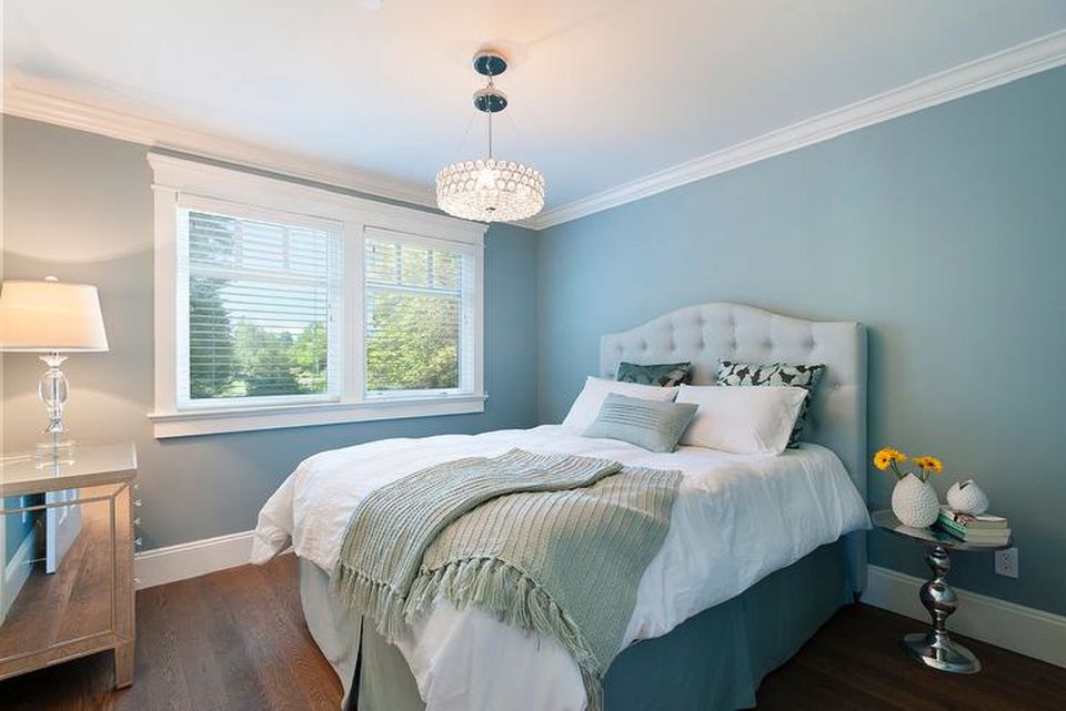 papier peint chambre bleue,chambre,chambre,lit,meubles,propriété