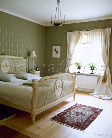 크림 침실 벽지,가구,침실,방,인테리어 디자인,침대