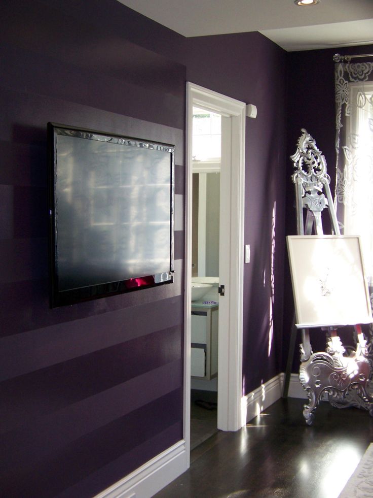 Mattehigh Gloss Deep Purple Walls, This Would Look High Gloss