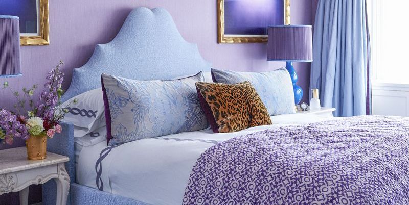 papier peint violet pour murs,chambre,drap de lit,lit,violet,meubles