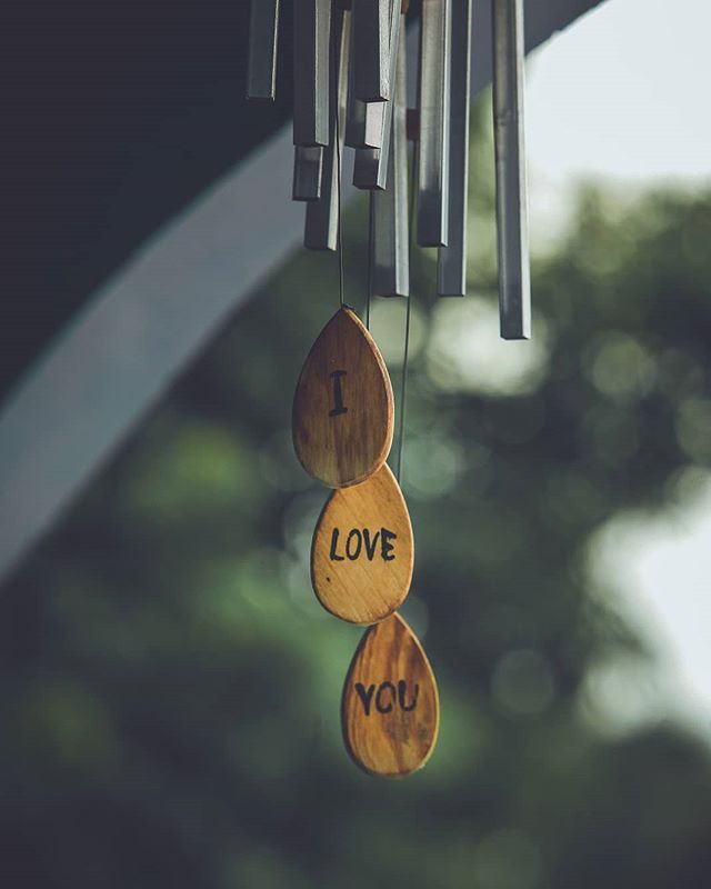 quelqu'un fond d'écran spécial,carillon éolien,bois