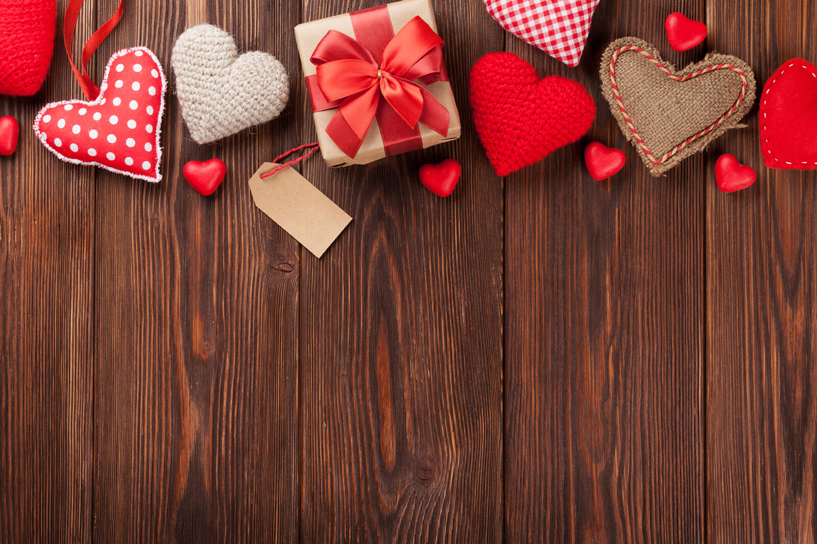 valentinstag bilder wallpaper,herz,rot,valentinstag,liebe,holz